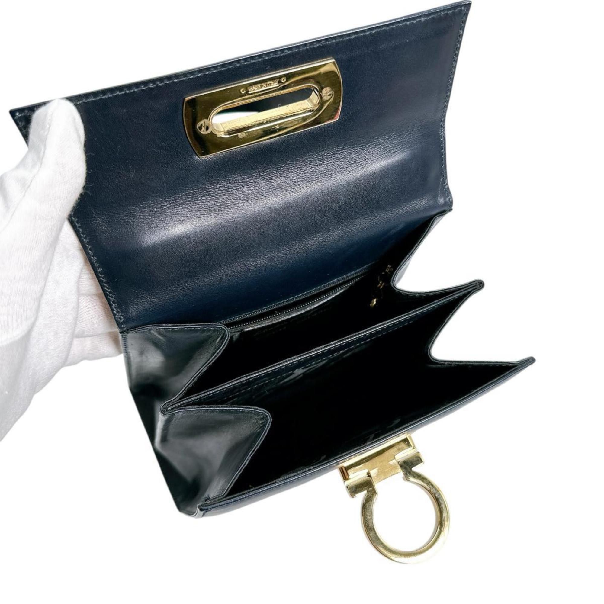 Salvatore Ferragamo Salvatore Ferragamo Handbag 2WAY Bag Shoulder Gancini Leather BX-212193 Black Size ONE SIZE - 9 Thumbnail