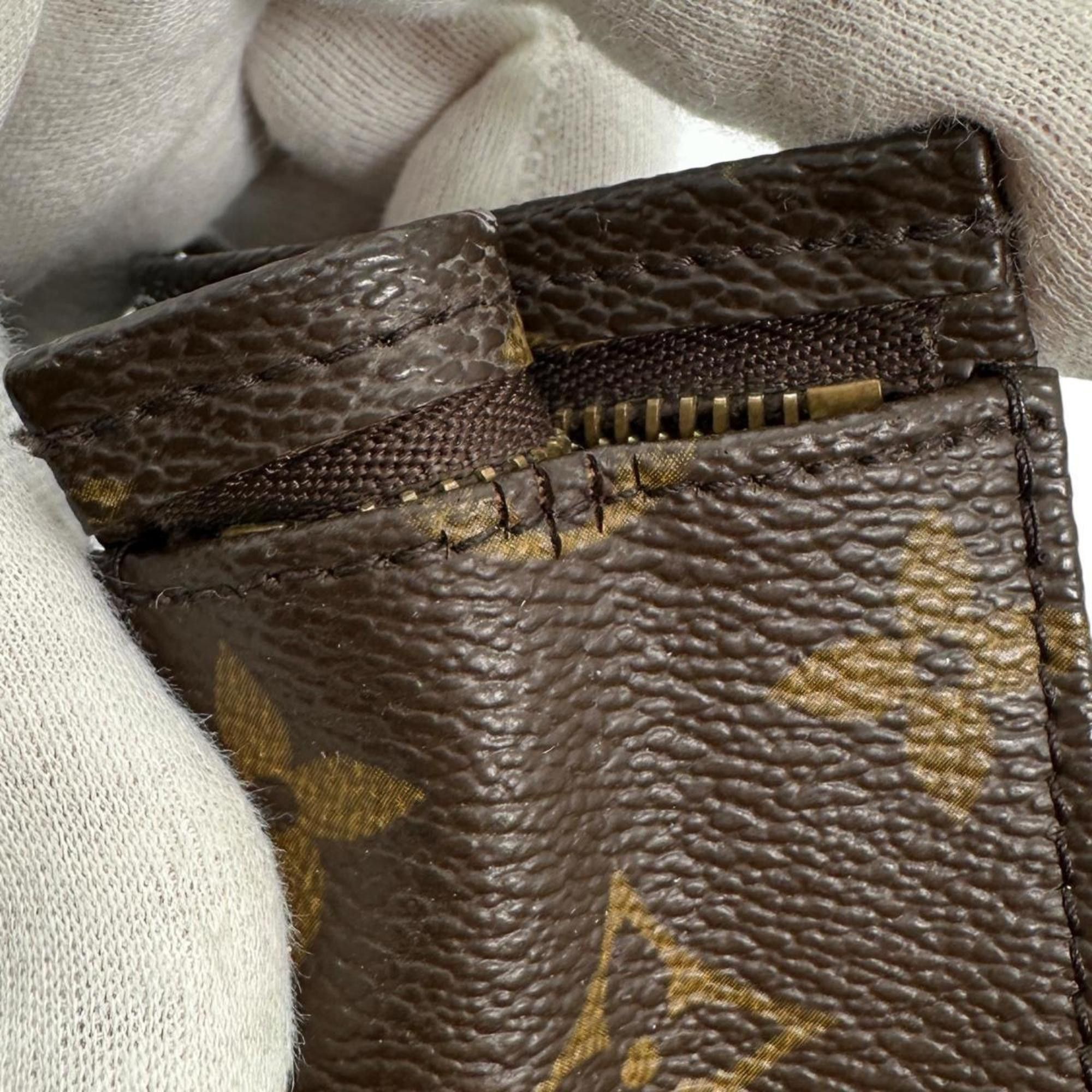 Louis Vuitton Louis Vuitton Pouch Pochette Monogram Toilette 19 Canvas M47544 Brown Size ONE SIZE - 6 Thumbnail