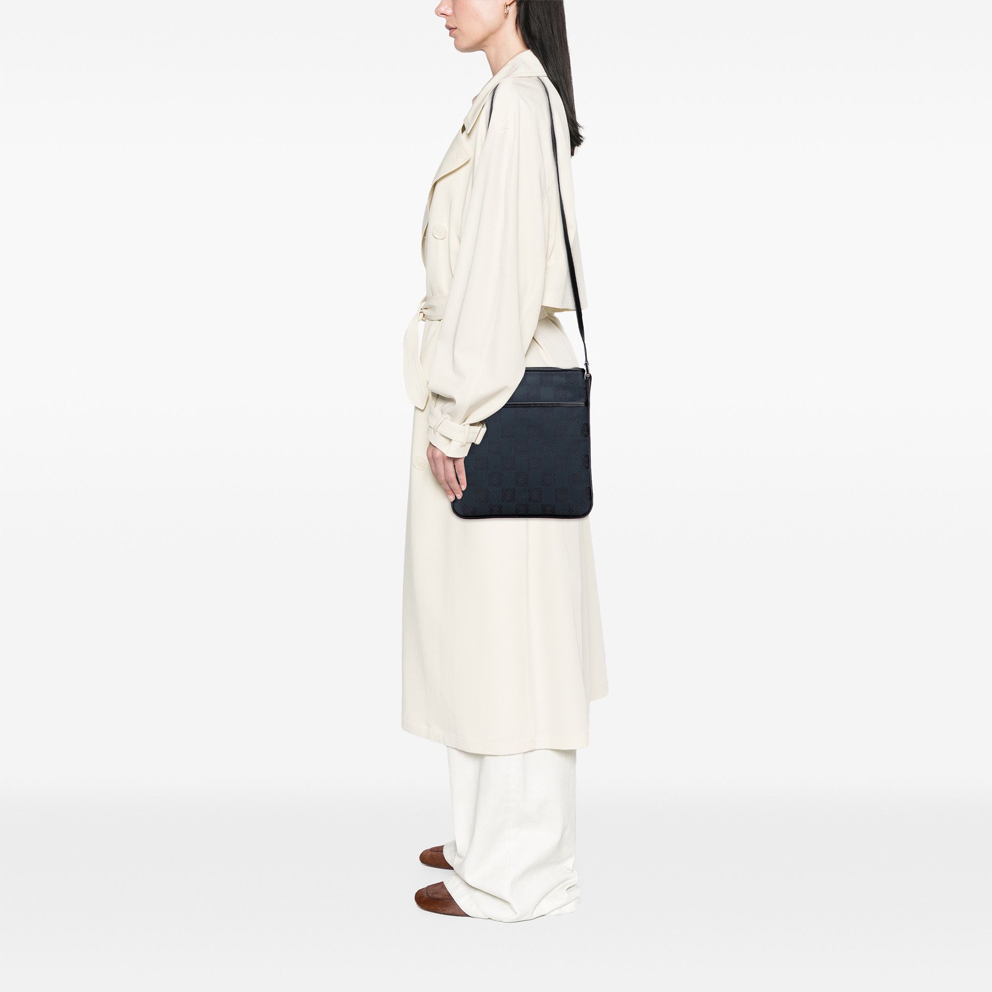 Loewe LOEWE Anagram Canvas Crossbody Size ONE SIZE - 13 Thumbnail