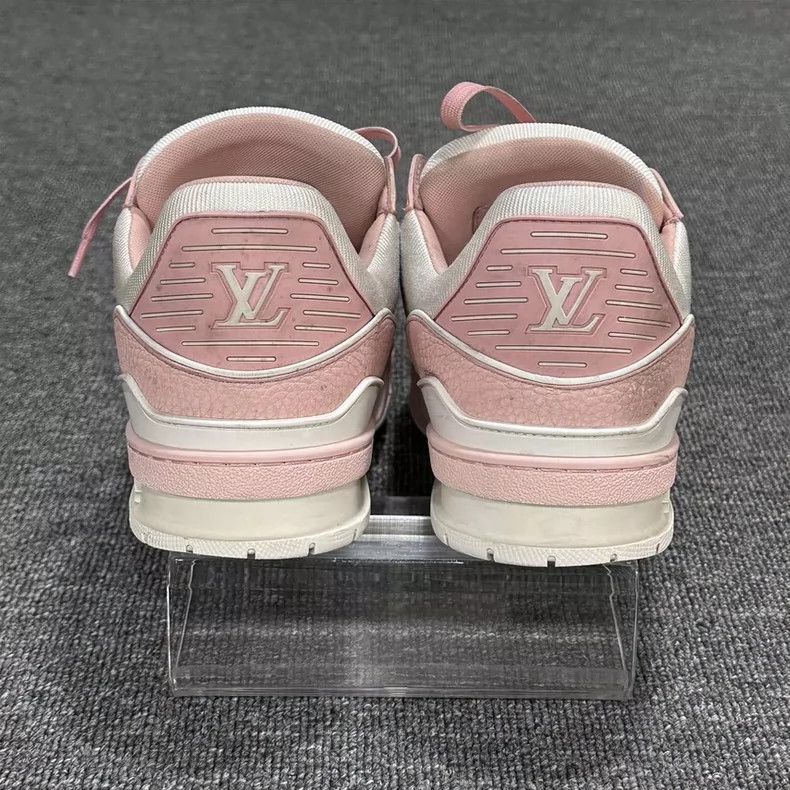 Louis Vuitton louis vuitton pink white trainer shoes Size US 12 / EU 45 - 5 Thumbnail