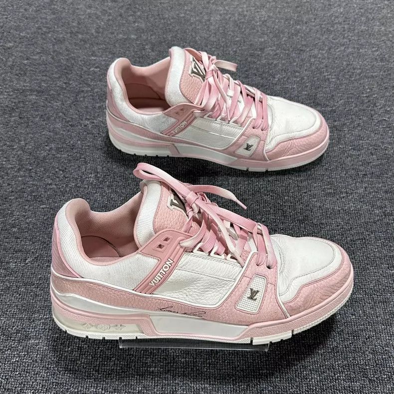 Louis Vuitton louis vuitton pink white trainer shoes Size US 12 / EU 45 - 3 Thumbnail