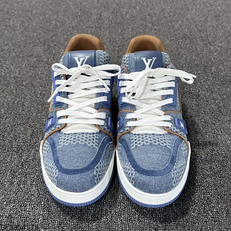 Louis Vuitton louis vuitton new trainer board shoes Size US 10 / EU 43 - 2 Thumbnail