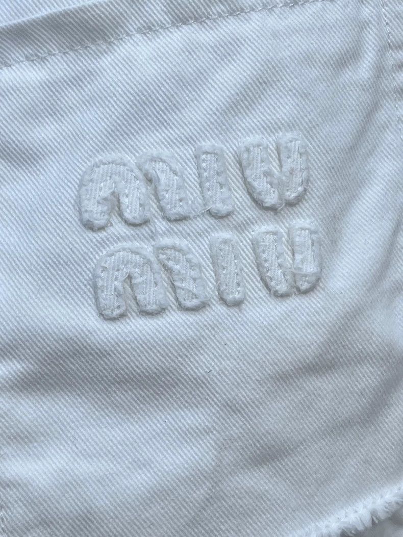Miu Miu miumiu white denim shorts Size 24" / US 00 / IT 34 - 4 Thumbnail