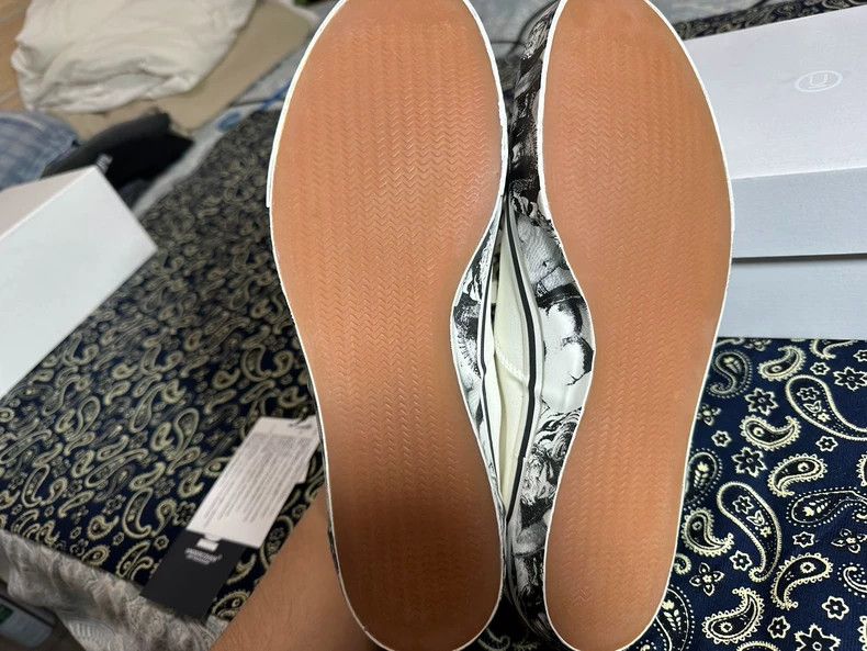 Undercover under cover white lowtop sneakers Size US 10 / EU 43 - 6 Thumbnail