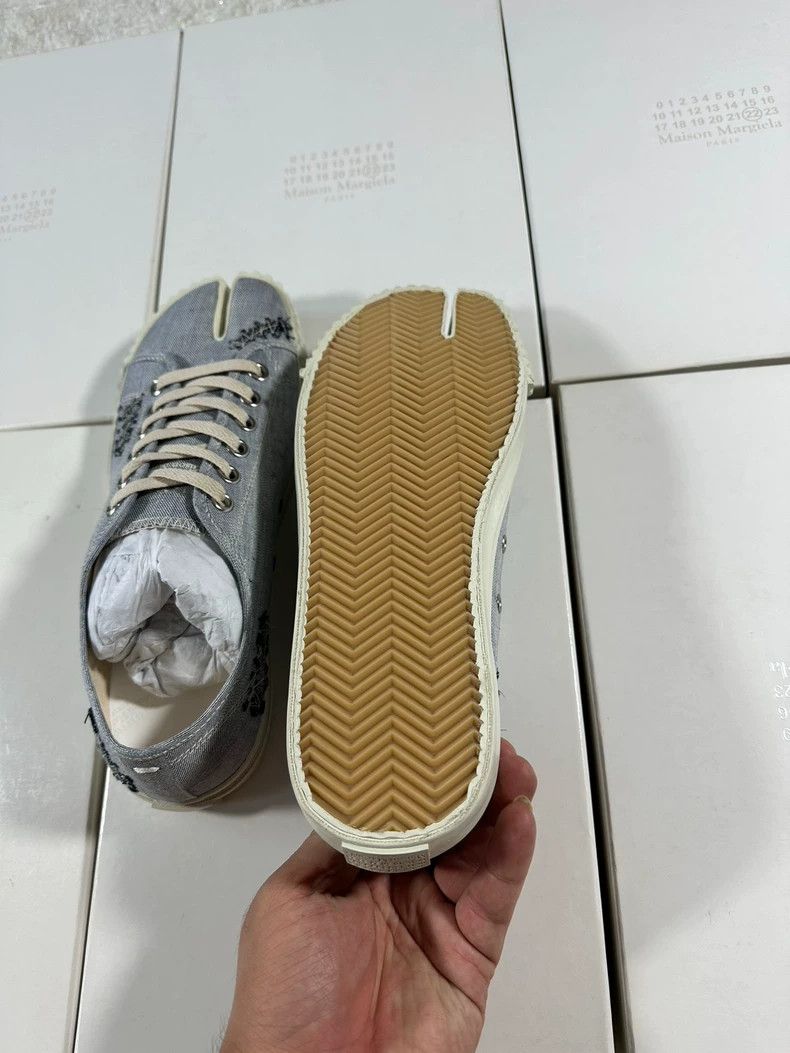 Maison Margiela maison margiela tabi lowtop sneakers Size US 10 / EU 43 - 8 Thumbnail