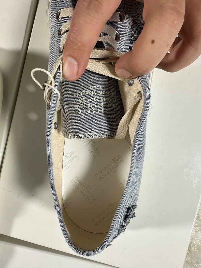 Maison Margiela maison margiela tabi lowtop sneakers Size US 10 / EU 43 - 2 Thumbnail