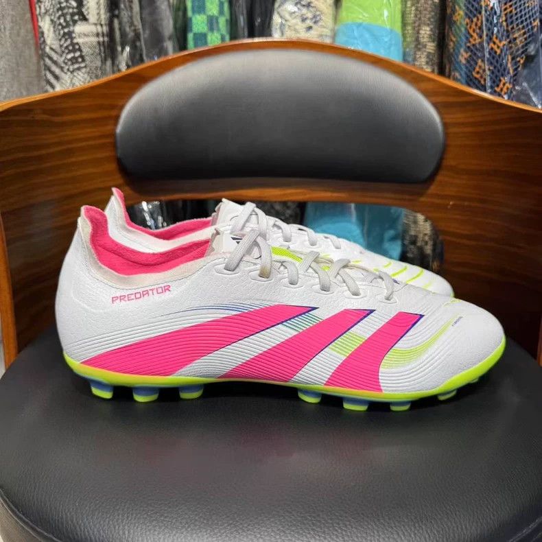 Vintage adidas soccer cleats pink white Size US 13 / EU 46 - 3 Thumbnail