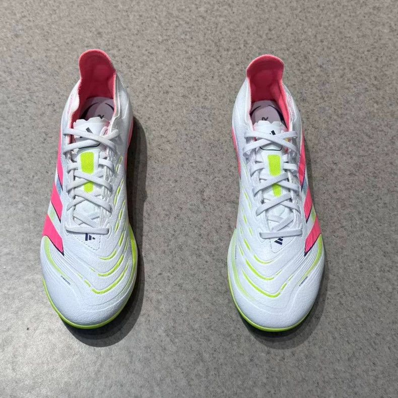 Vintage adidas soccer cleats pink white Size US 13 / EU 46 - 6 Thumbnail