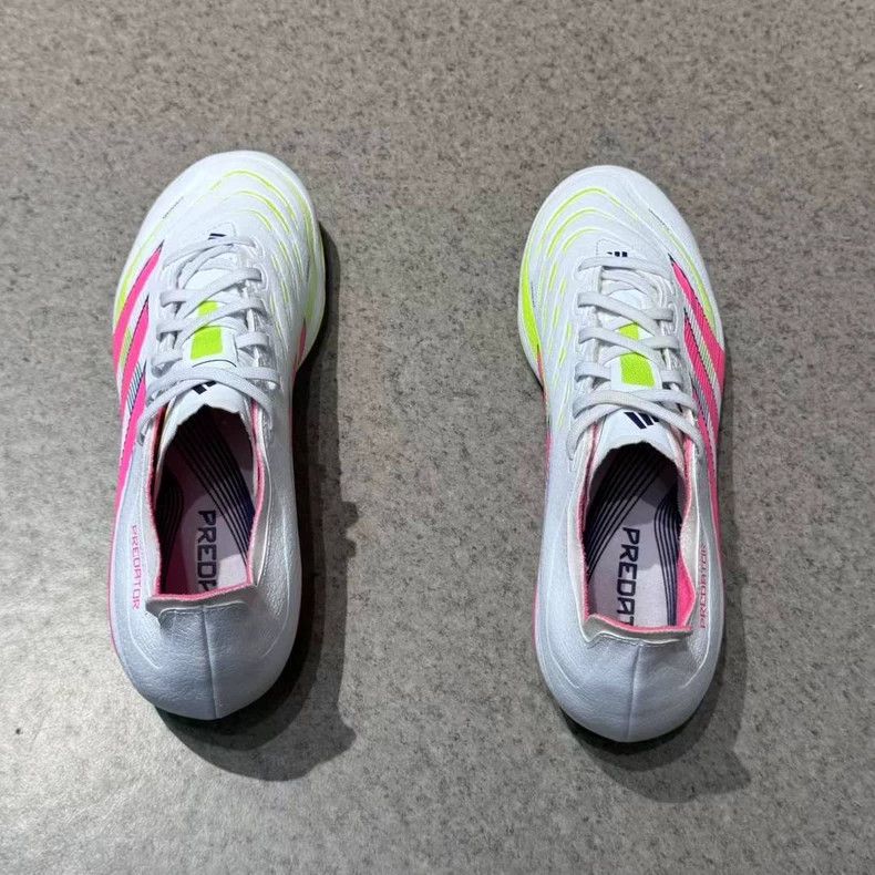 Vintage adidas soccer cleats pink white Size US 13 / EU 46 - 7 Thumbnail