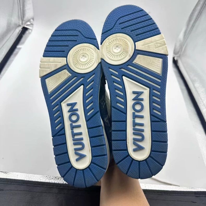Louis Vuitton lv trainer blue denim sneakers Size US 10 / EU 43 - 7 Thumbnail