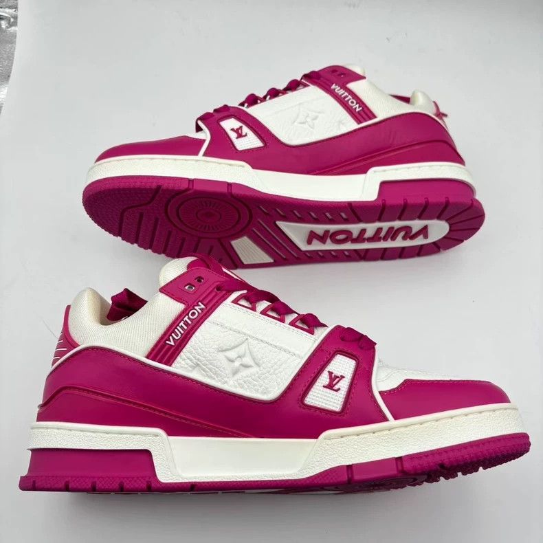 Louis Vuitton LV trainer white purple sneakers Size US 10 / EU 43 - 3 Thumbnail