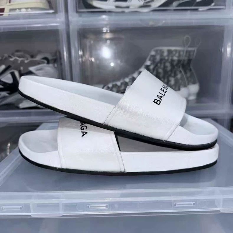 Balenciaga balenciaga white leather slides Size US 10 / EU 43 - 6 Thumbnail