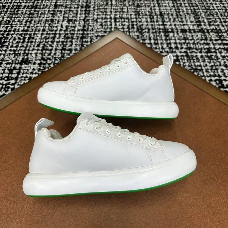Bottega Veneta bottega veneta pillow white sneakers Size US 12 / EU 45 - 4 Thumbnail