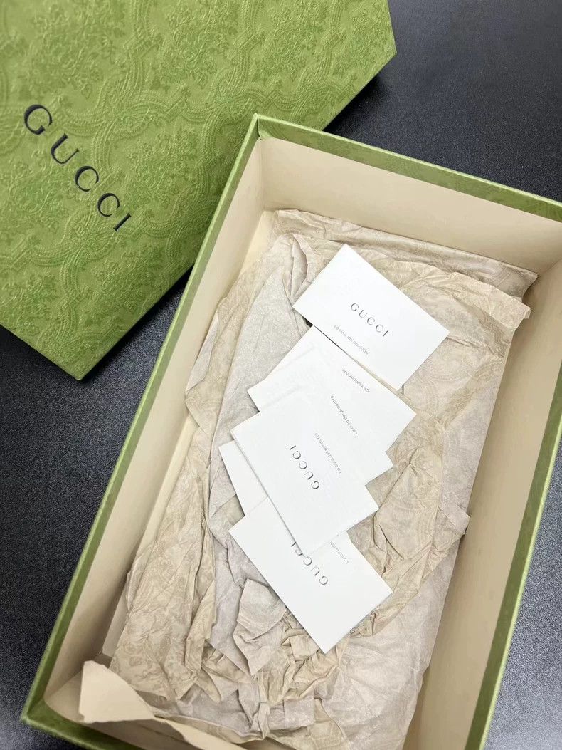 Gucci gucci white black lowtop sneakers Size US 9 / EU 42 - 8 Thumbnail