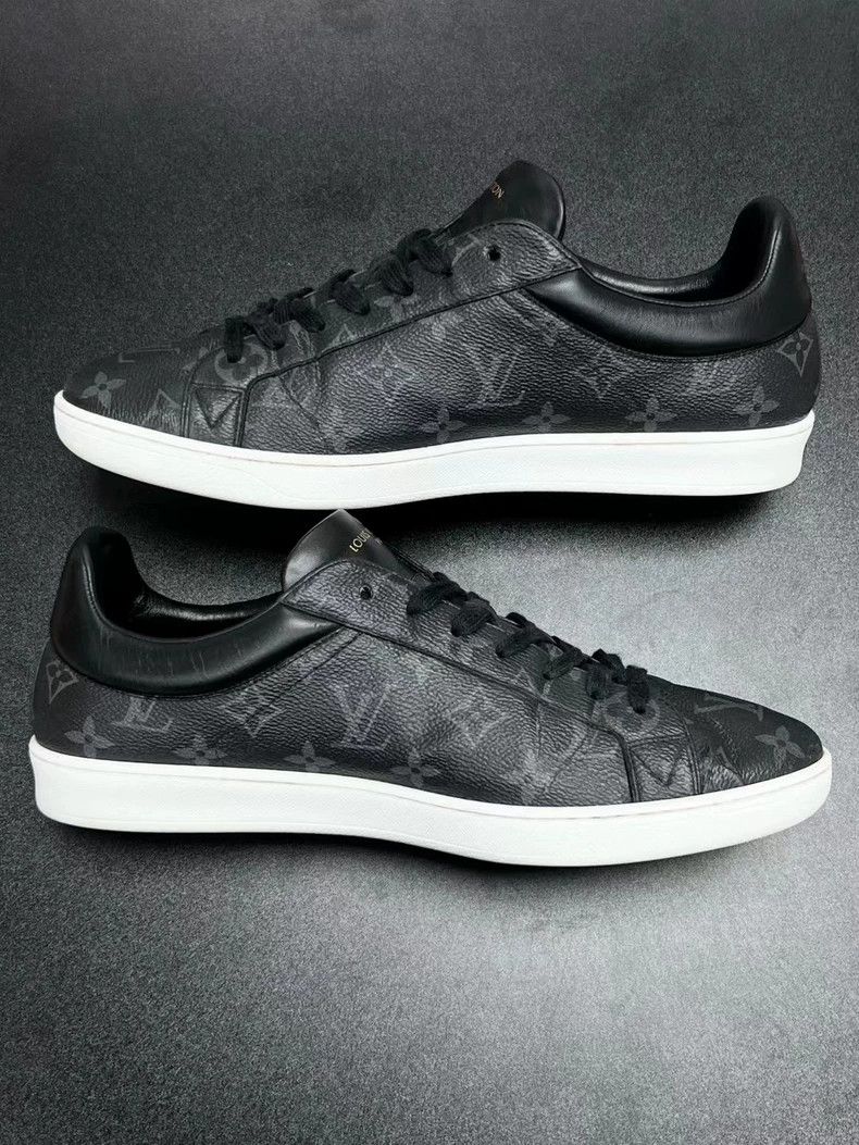 Louis Vuitton LV black monogram lowtop sneakers Size US 12 / EU 45 - 6 Thumbnail