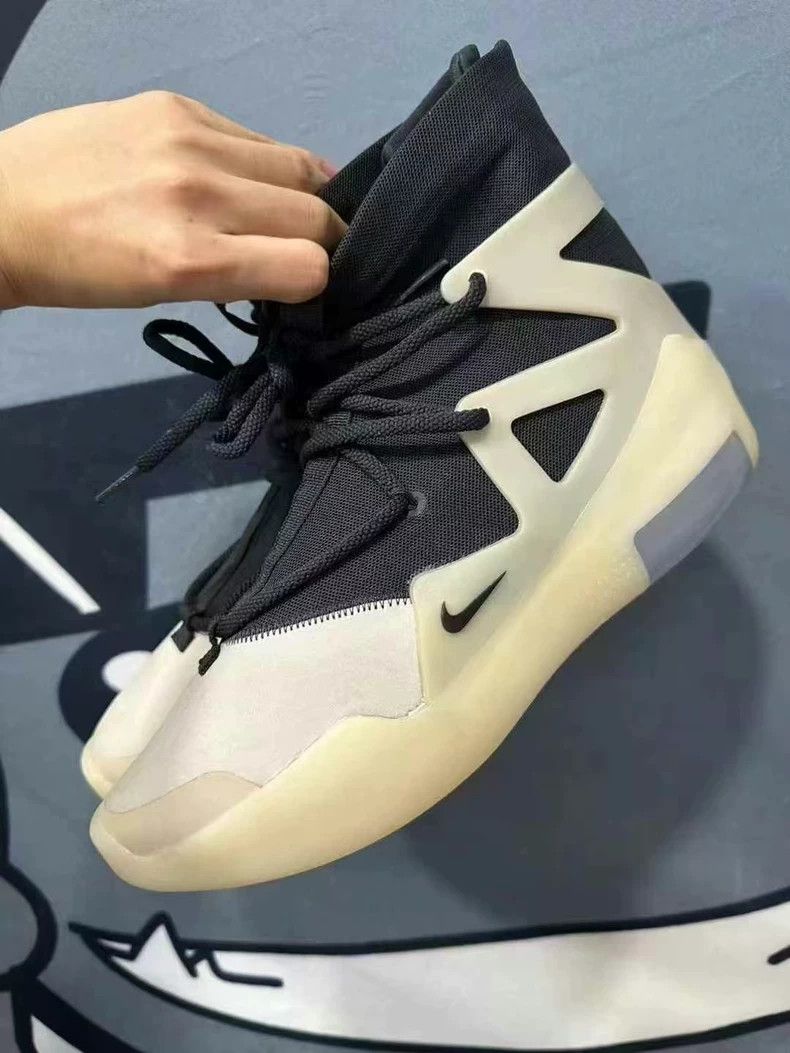 Fear of God nike x fog high-top sneakers Size US 12 / EU 45 - 8 Thumbnail