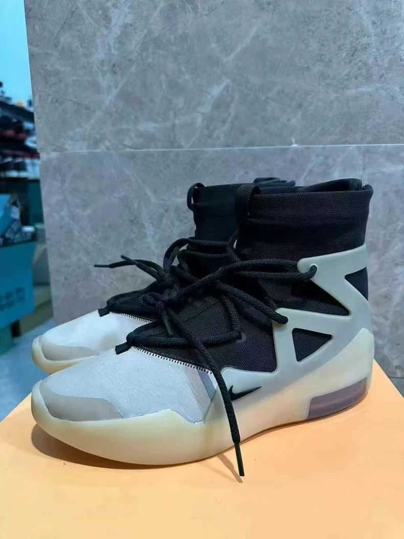 Fear of God nike x fog high-top sneakers Size US 12 / EU 45 - 2 Thumbnail