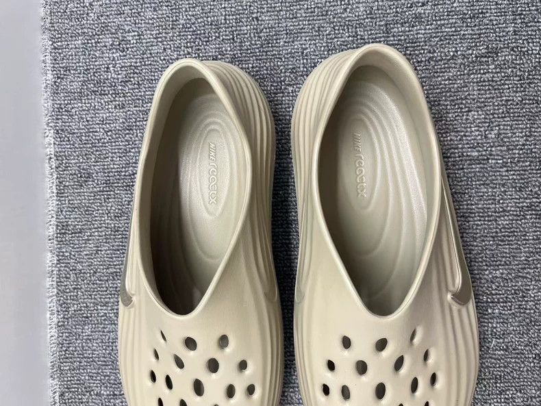 Nike nike reactx rejuven8 beige slip-on shoes Size US 10 / EU 43 - 7 Thumbnail