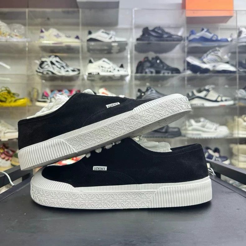 LOEWE Terra Vulca black low-top sneakers