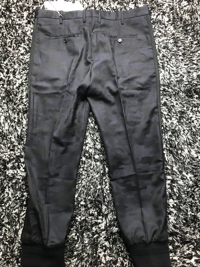 Neil Barrett Neil Barrett Nine - quarter length wool pants Size US 44 / EU 60 - 2 Thumbnail