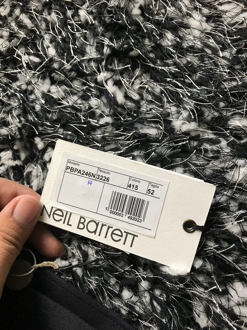 Neil Barrett Neil Barrett Nine - quarter length wool pants Size US 44 / EU 60 - 8 Thumbnail
