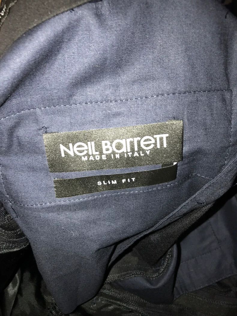 Neil Barrett Neil Barrett Nine - quarter length wool pants Size US 44 / EU 60 - 7 Thumbnail