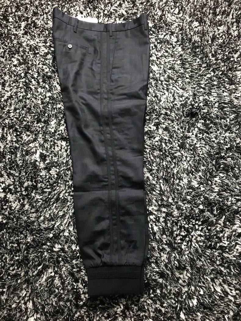 Neil Barrett Neil Barrett Nine - quarter length wool pants Size US 44 / EU 60 - 3 Thumbnail