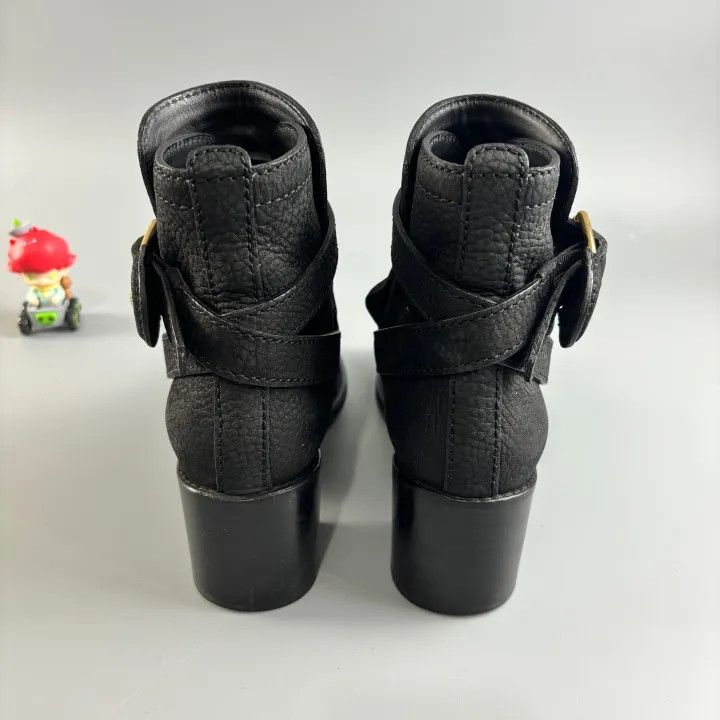 Louis Vuitton Louis Vuitton Black Leather High Heeled Ankle Boots 0079 Size US 6 / IT 36 - 3 Thumbnail