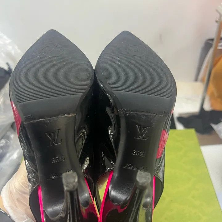 Louis Vuitton Louis Vuitton Black and Pink High Heels 0079 Size US 6 / IT 36 - 4 Thumbnail