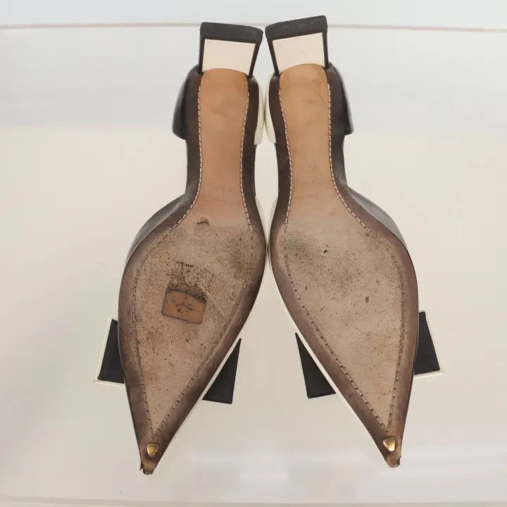 Louis Vuitton Louis Vuitton Black and White High Heels 0079 Size US 6 / IT 36 - 4 Thumbnail