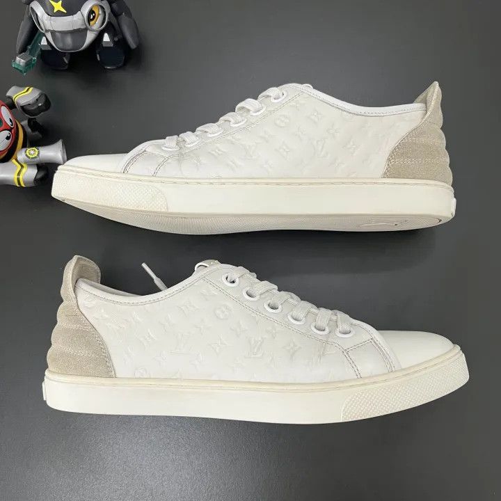Louis Vuitton Louis Vuitton White Low-Top Slip-On Sneakers 0079 Size US 6 / IT 36 - 6 Thumbnail