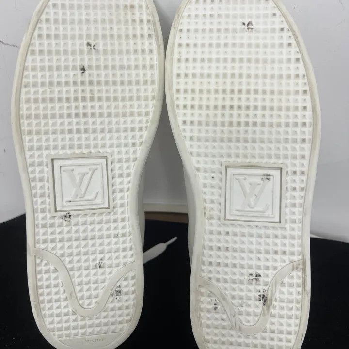 Louis Vuitton Louis Vuitton Frontrow White Low-top Sneakers 0079 Size US 4 / IT 34 - 4 Thumbnail