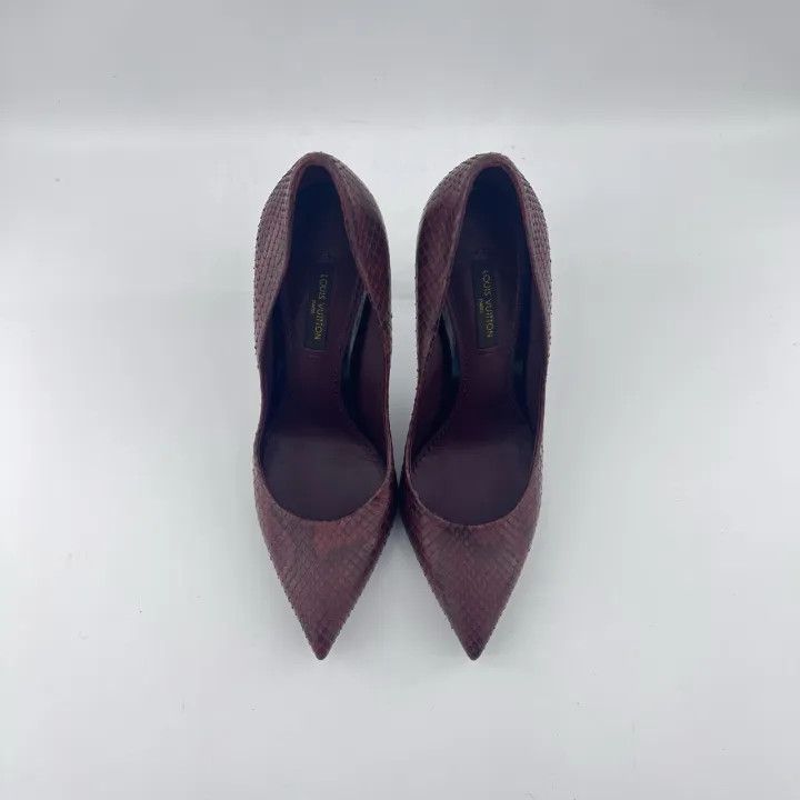 Louis Vuitton Louis Vuitton Burgundy Pointed High Heels for Women 0079 Size US 6 / IT 36 - 2 Thumbnail