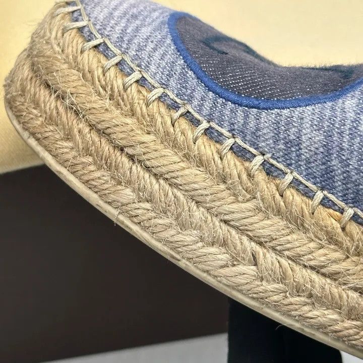 Louis Vuitton Louis Vuitton Classic Logo Low-top Fisherman Shoes 0079 Size US 6 / IT 36 - 11 Thumbnail