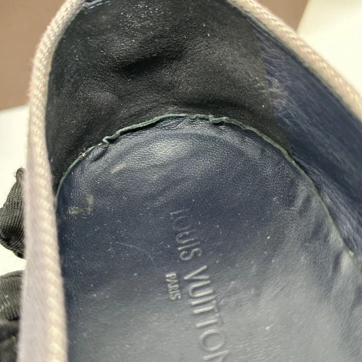 Louis Vuitton Louis Vuitton Classic Logo Low-top Fisherman Shoes 0079 Size US 6 / IT 36 - 10 Thumbnail