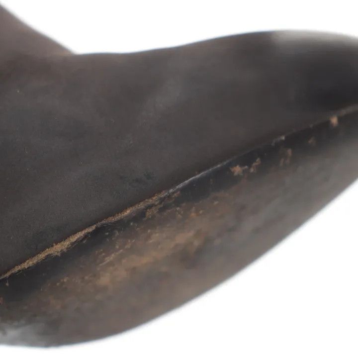 Louis Vuitton Louis Vuitton Black Suede High Heels for Women 0079 Size US 8 / IT 38 - 12 Thumbnail