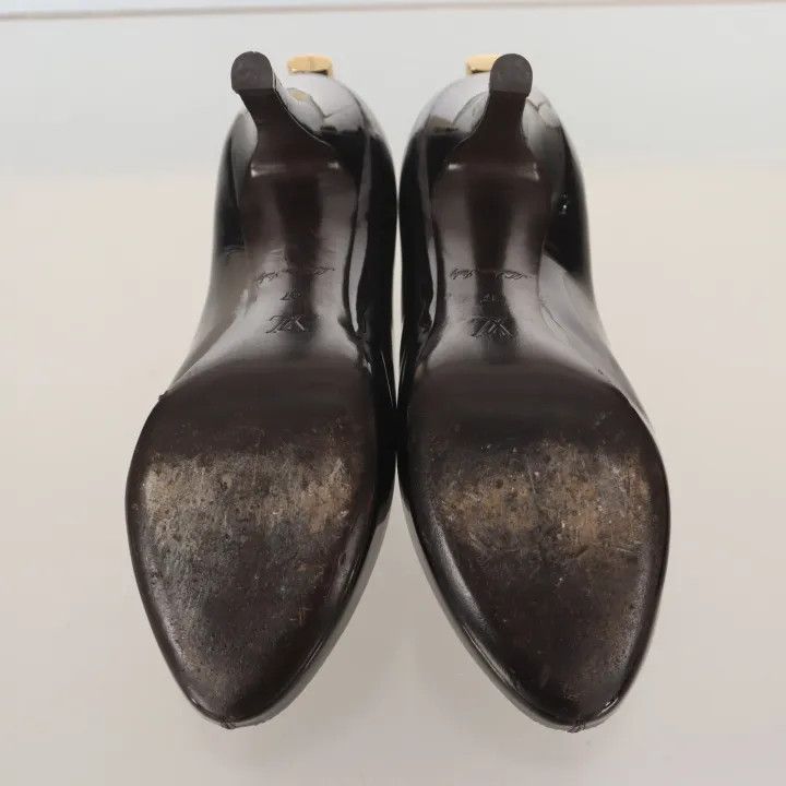 Louis Vuitton Louis Vuitton Black Patent Leather Peep-Toe Heels 0079 Size US 6 / IT 36 - 4 Thumbnail