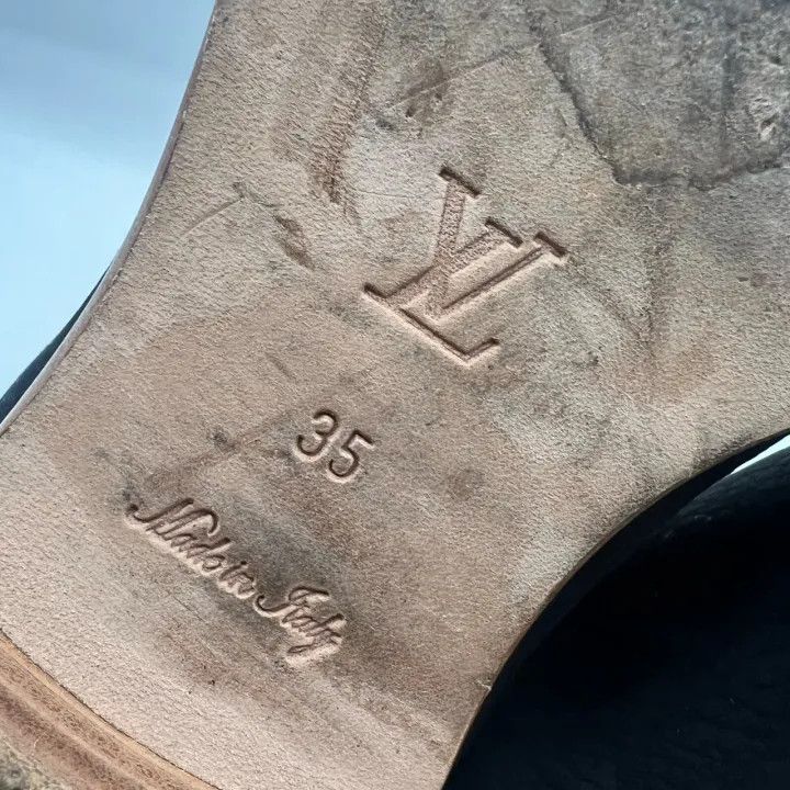 Louis Vuitton Louis Vuitton Women's Stylish Round-Toe Short Boots 0079 Size US 5 / IT 35 - 5 Thumbnail
