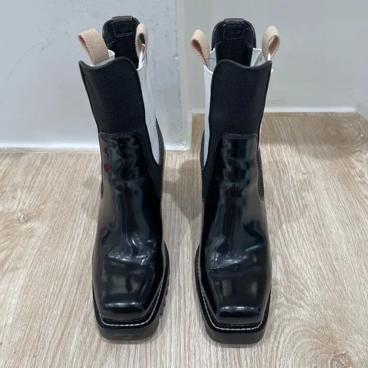 Louis Vuitton Louis Vuitton Black and White Ankle Boots 0079 Size US 7 / IT 37 - 2 Thumbnail