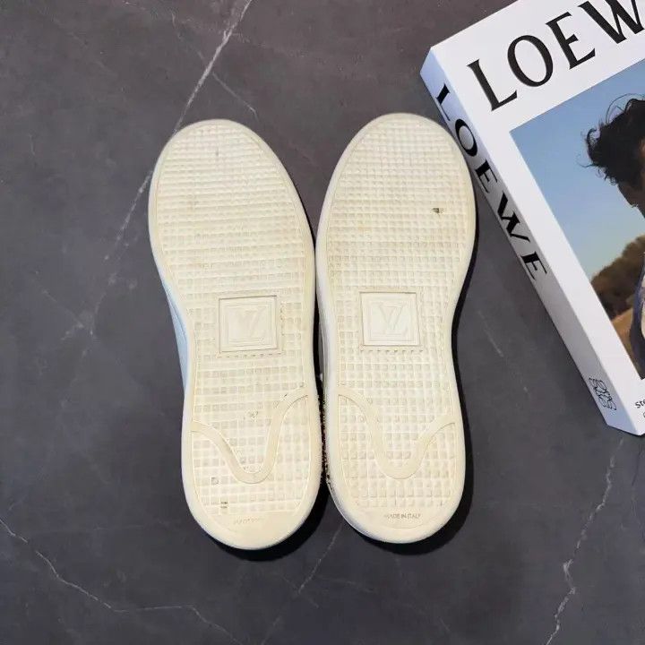 Louis Vuitton Louis Vuitton Frontrow Fashion Sneakers for Women 0079 Size US 6 / IT 36 - 4 Thumbnail