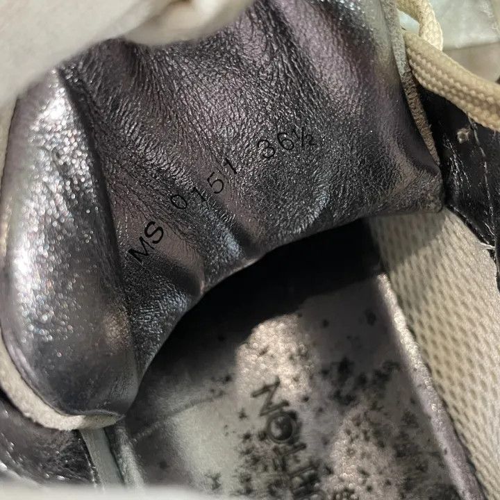 Louis Vuitton Louis Vuitton Silver High-Top Casual Sneakers 0079 Size US 6 / IT 36 - 5 Thumbnail