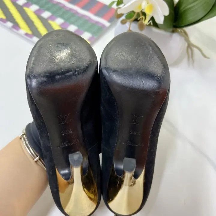 Louis Vuitton Louis Vuitton Black Classic High Heels 0079 Size US 4 / IT 34 - 5 Thumbnail