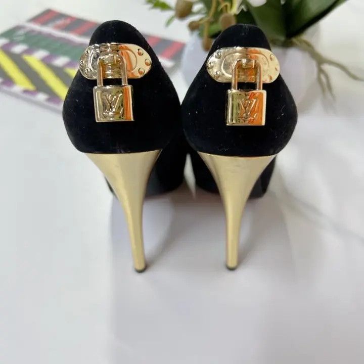 Louis Vuitton Louis Vuitton Black Classic High Heels 0079 Size US 4 / IT 34 - 3 Thumbnail