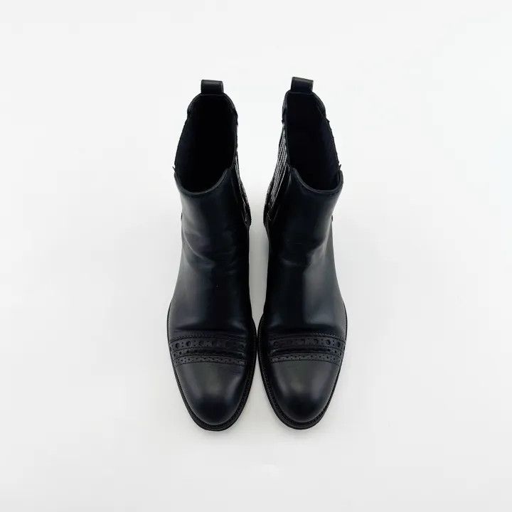 Louis Vuitton Louis Vuitton Black Baroque Ankle Boots for Women 0079 Size US 6 / IT 36 - 2 Thumbnail