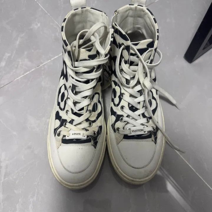 Louis Vuitton Louis Vuitton Stellar High-Top Fashion Sneakers 0079 Size US 5 / IT 35 - 2 Thumbnail