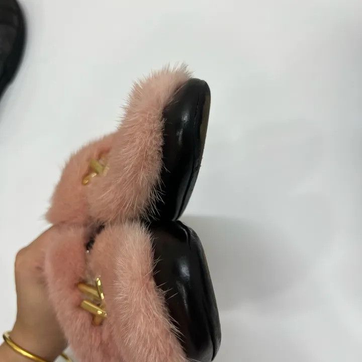 Louis Vuitton Louis Vuitton Pink Mink Leather Loafers for Women 0079 Size US 6 / IT 36 - 8 Thumbnail