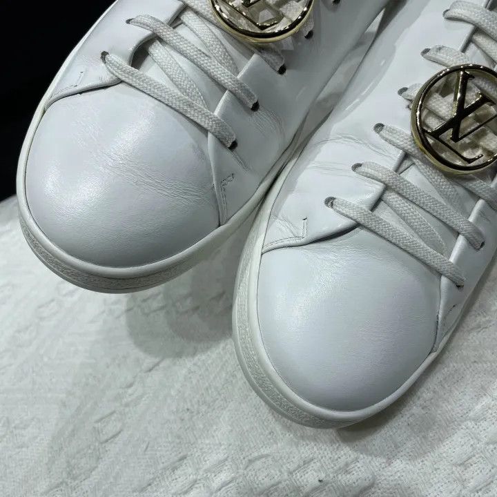 Louis Vuitton Louis Vuitton Frontrow White Leather Fashion Sneakers 0079 Size US 6 / IT 36 - 12 Thumbnail