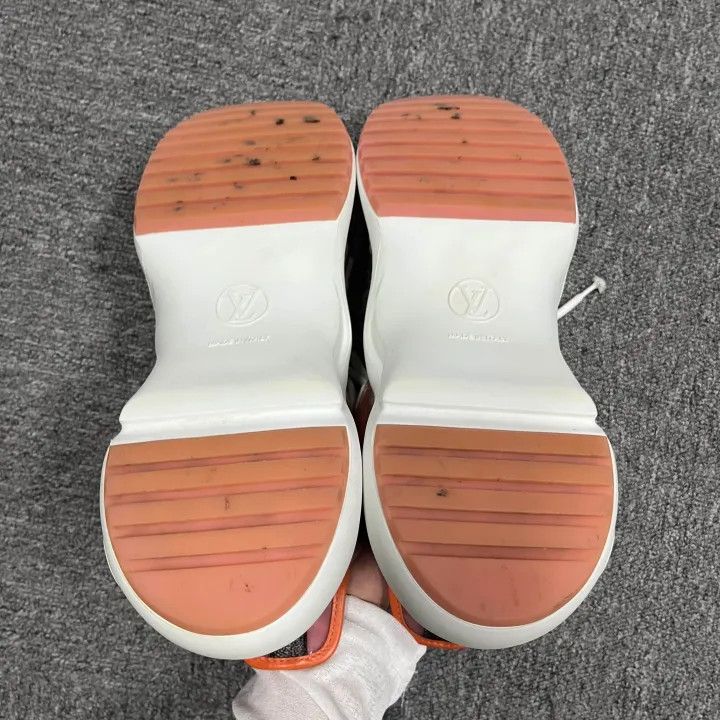 Louis Vuitton Louis Vuitton Archlight Casual Lifestyle Sneakers 0079 Size US 7 / IT 37 - 4 Thumbnail