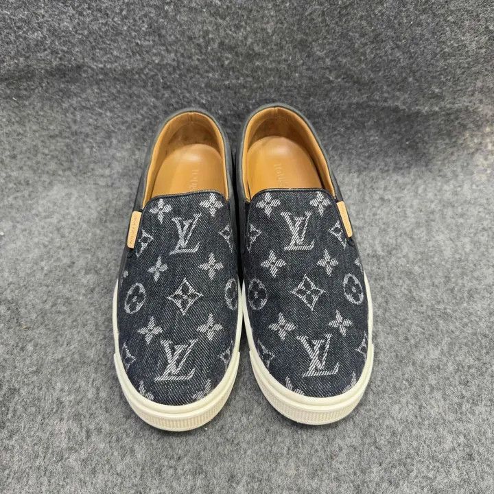 Louis Vuitton Louis Vuitton Slip-On Casual Shoes for Women 0079 Size US 6 / IT 36 - 2 Thumbnail