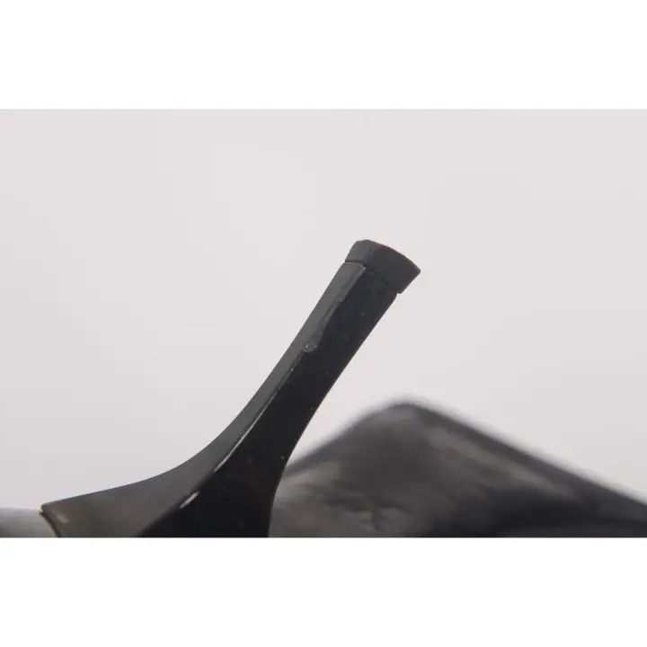 Louis Vuitton Louis Vuitton Black Pointed Toe Heels with Diamond Design 0079 Size US 8 / IT 38 - 6 Thumbnail